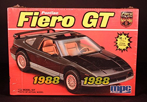 Mpc 6227 1988 Pontiac Fiero GR 2 ‘n 1 1/25 scale plastic model kit-Needs assembly